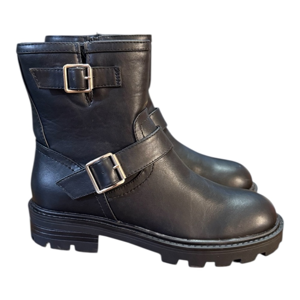 Madden Girl Fareway Black Paris Buckle Ankle Moto Boots Women’s Size 6.5
